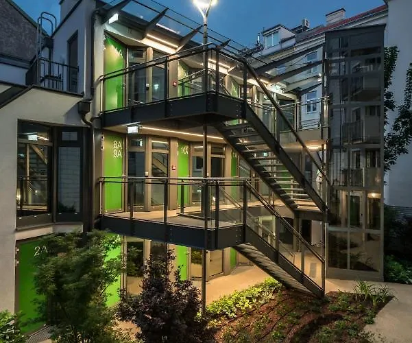 Szálloda Smart Living - Hbf 4*