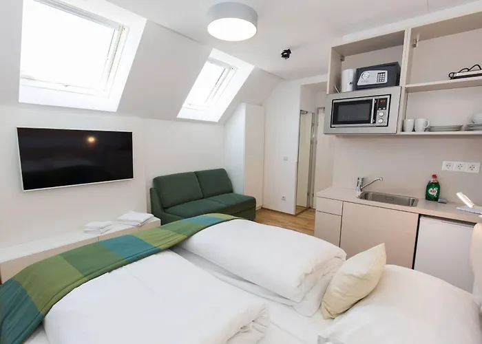 Smart Living - Hbf Szálloda Bécs