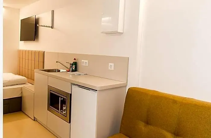 Smart Living - Hbf Szálloda 4*