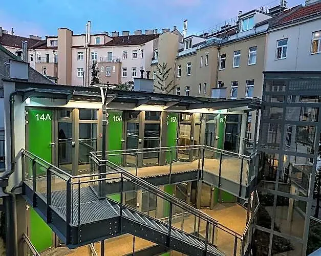 Smart Living - Hbf Szálloda 4*
